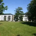 Warnemuende Captain Jonny 11042